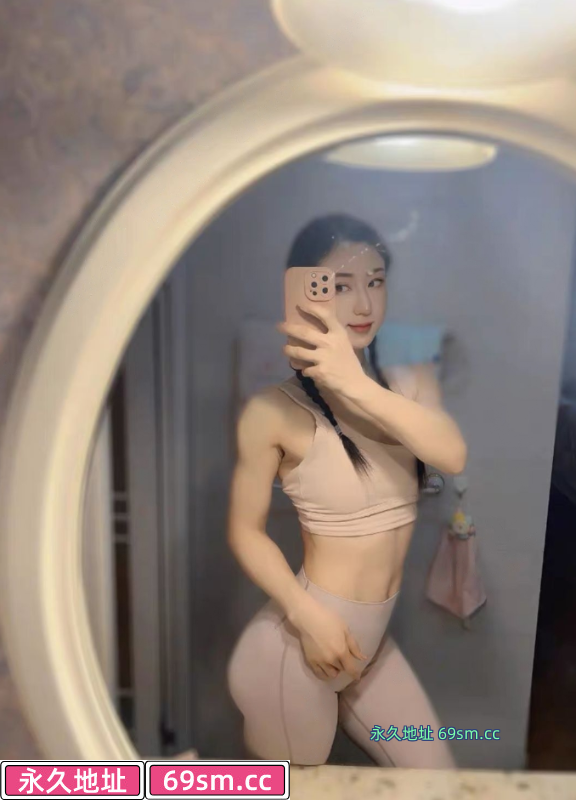 澳门美乳纤体娜娜