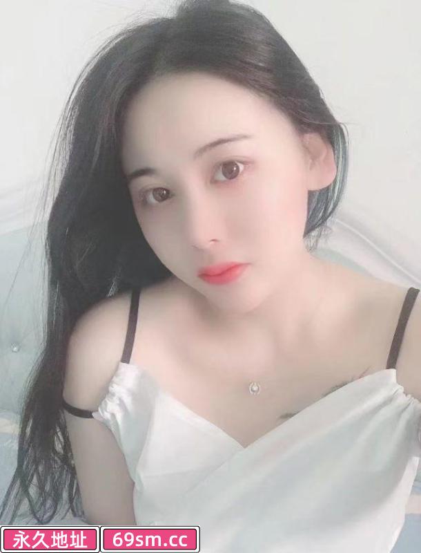 光谷纯欲素颜菲菲