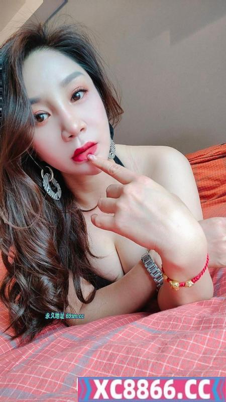 性感巨乳少妇红袖