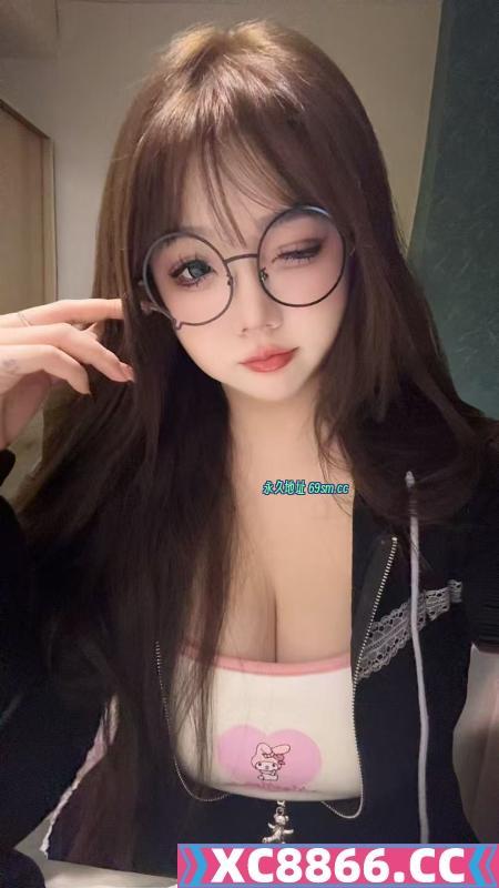 大胸美女媛媛