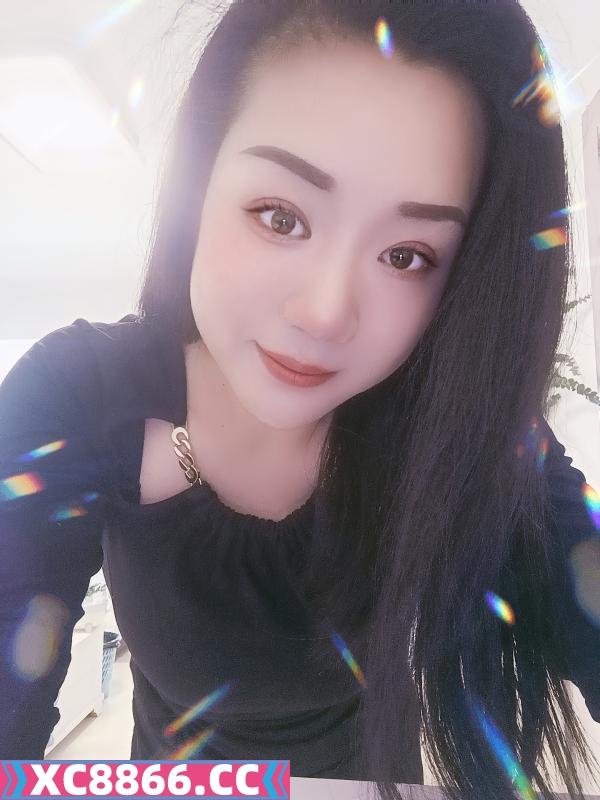 神似钟丽缇的小少妇