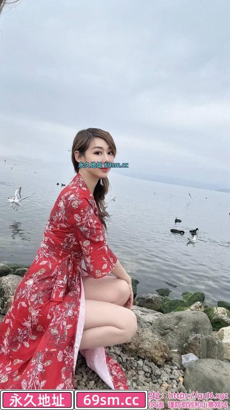 高挑身材长腿老师