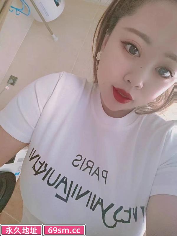 兼职大奶少妇