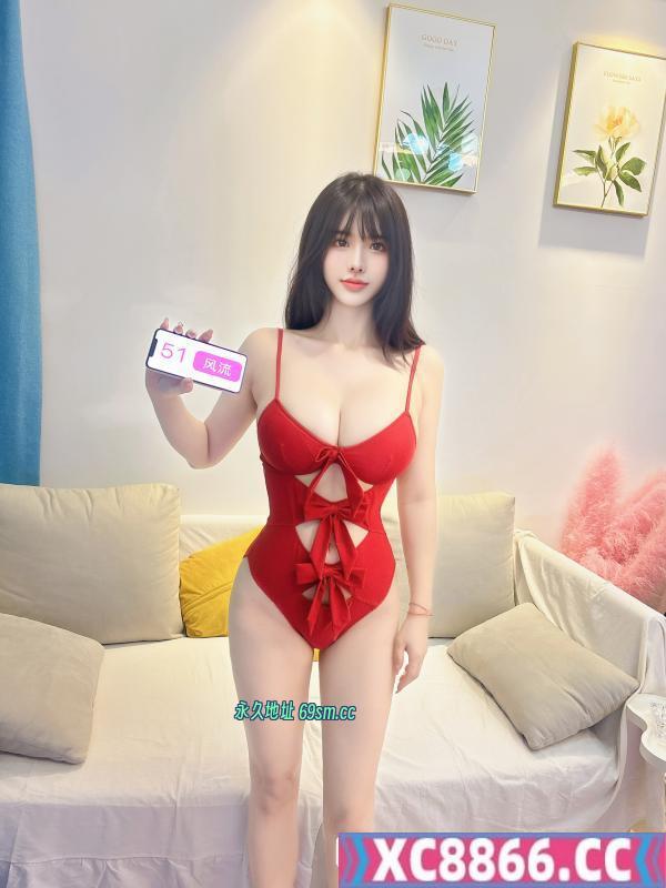 高颜E奶一线天兔兔