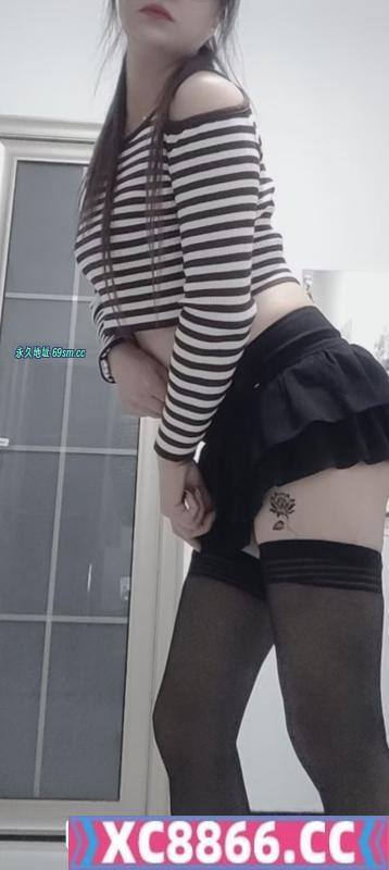 小海地性感少妇