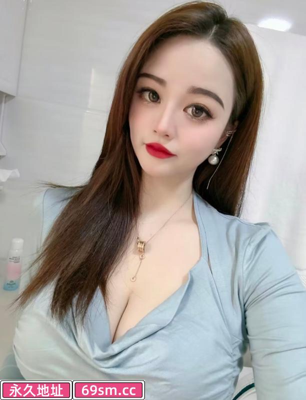 龙华波霸妹子