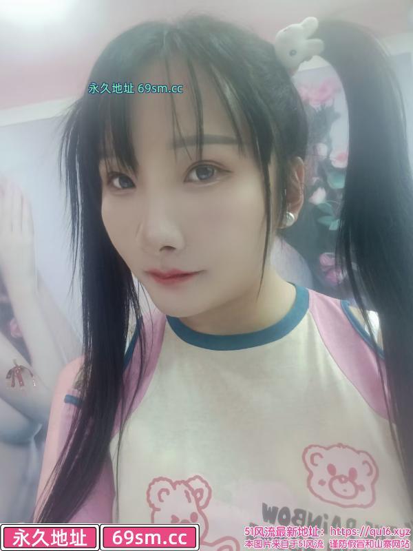 哈尔比可爱TS人妖