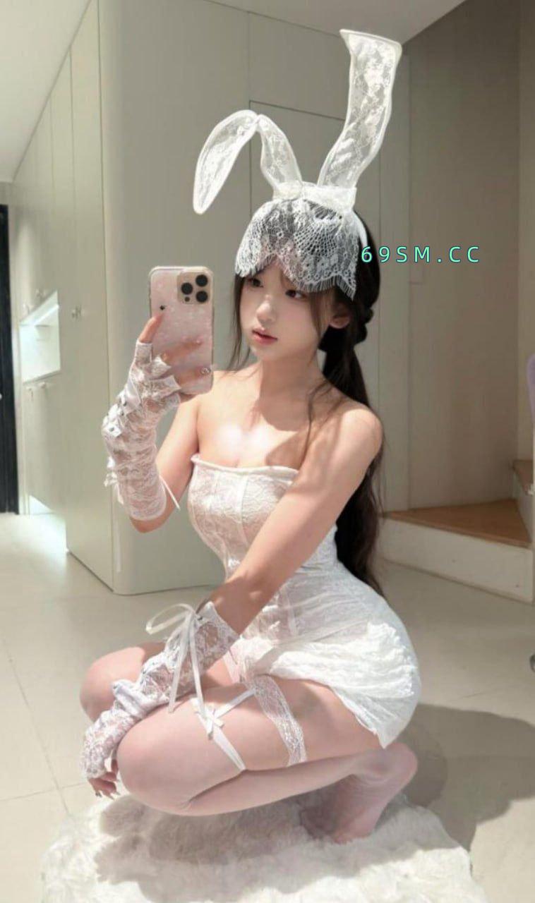 一脸新纯的骚妹妹
