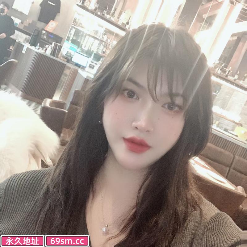 服务不错的丰满小姐姐