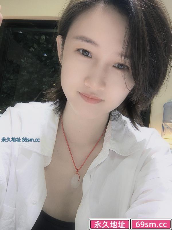 亳州气质短发小姐姐