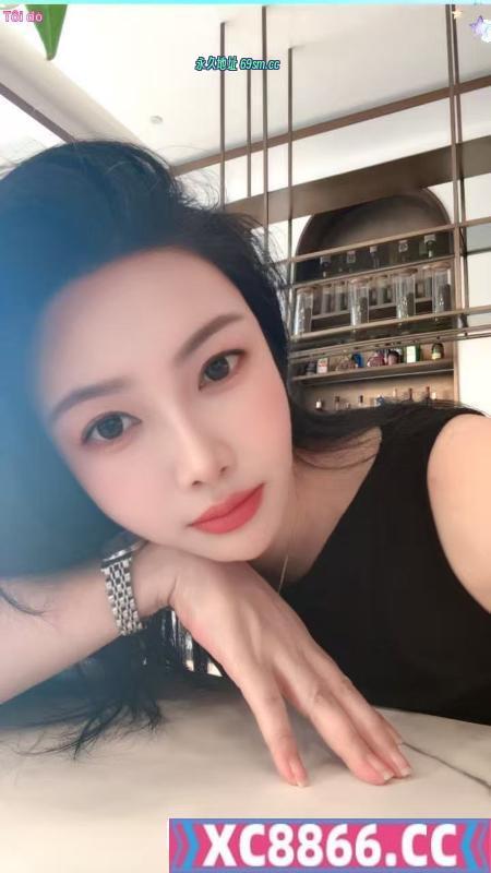 风骚嫩妹