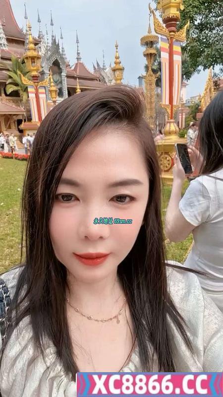 三通气质熟女