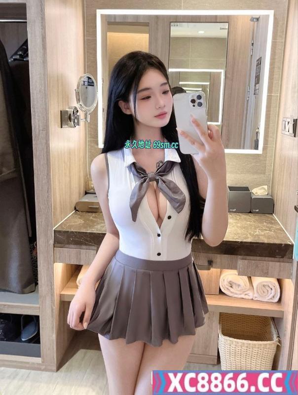 蜀山18女学妹