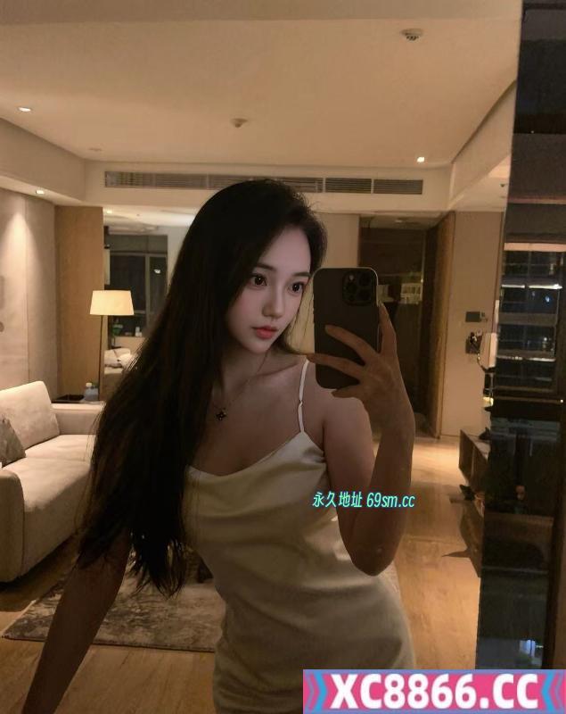白嫩丰满兼职新人