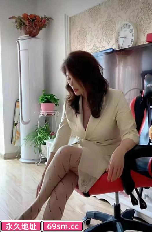 长春性感熟女梅姐
