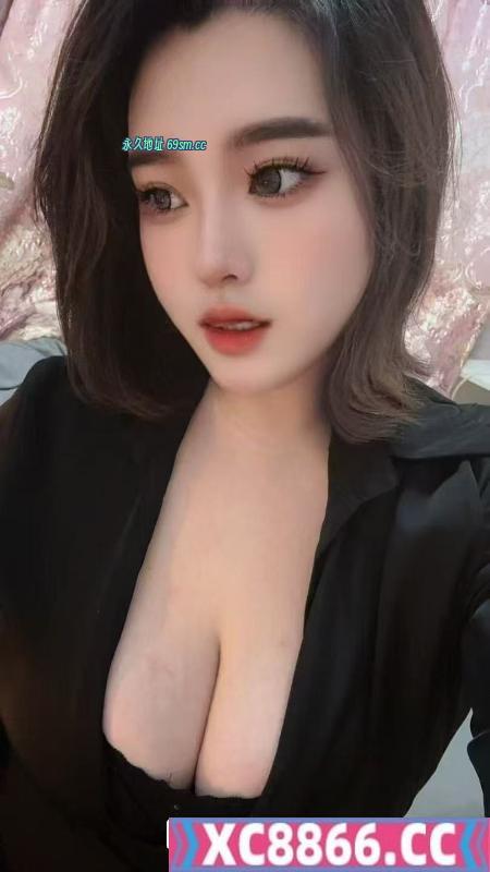 大波性感小骚妇