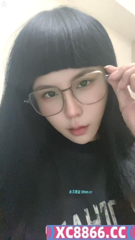 爱玩的小妖精
