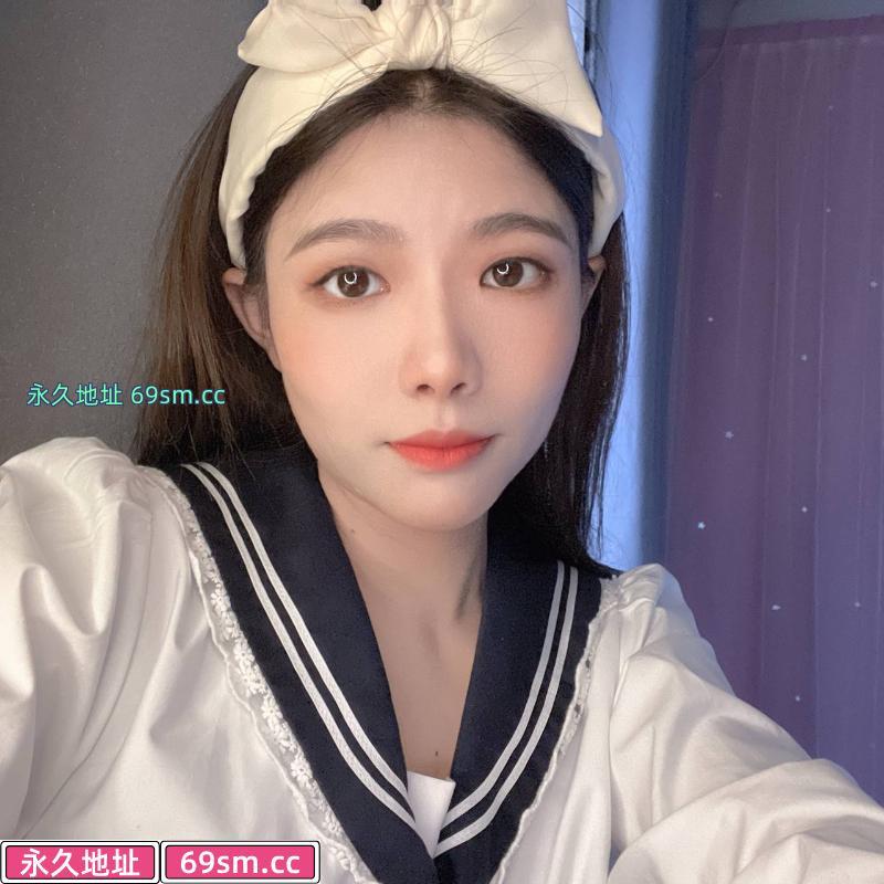 甜甜的怡酱