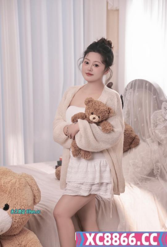 坦克大屁股小妹
