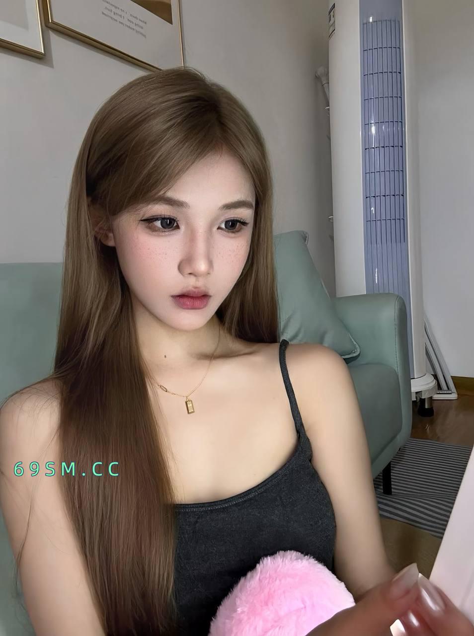 极品胸大穴紧妹妹