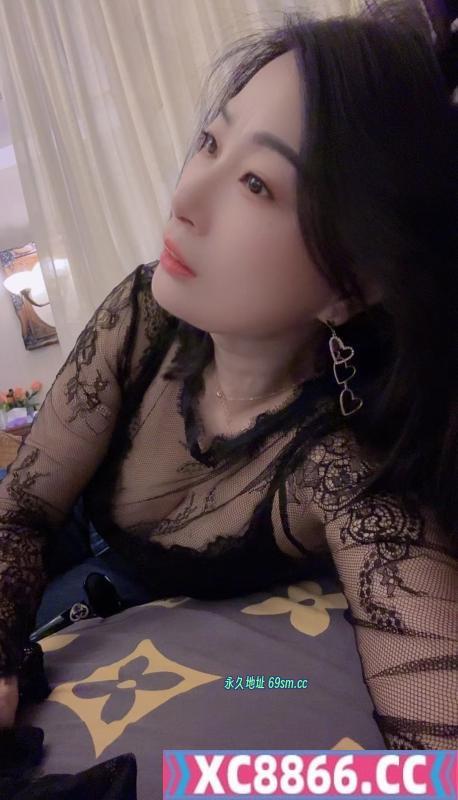 越秀丹妮少妇