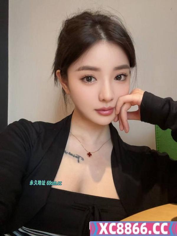 黑丝情趣美女御姐
