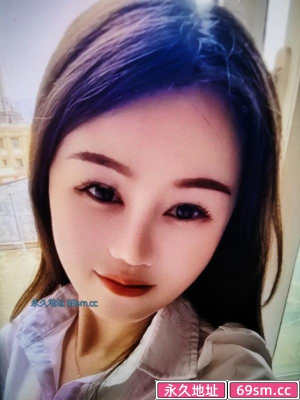 高挑美女明珠
