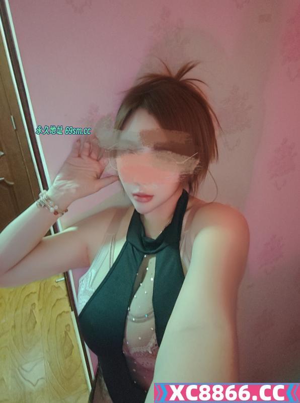 大胸黑丝兔兔