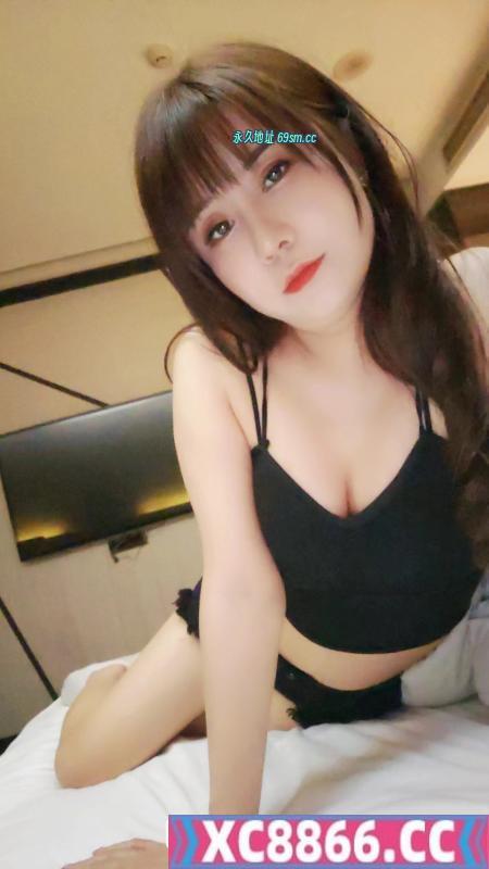 白云静静
