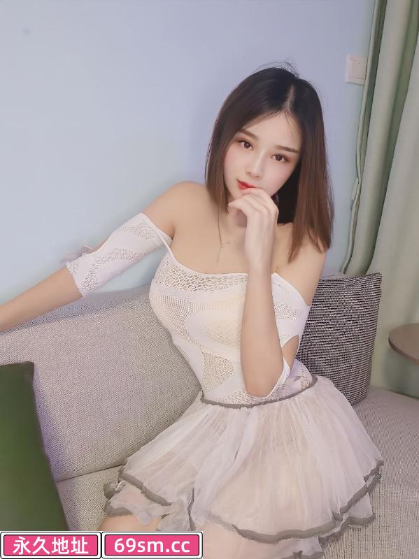 南山细致温柔妹子