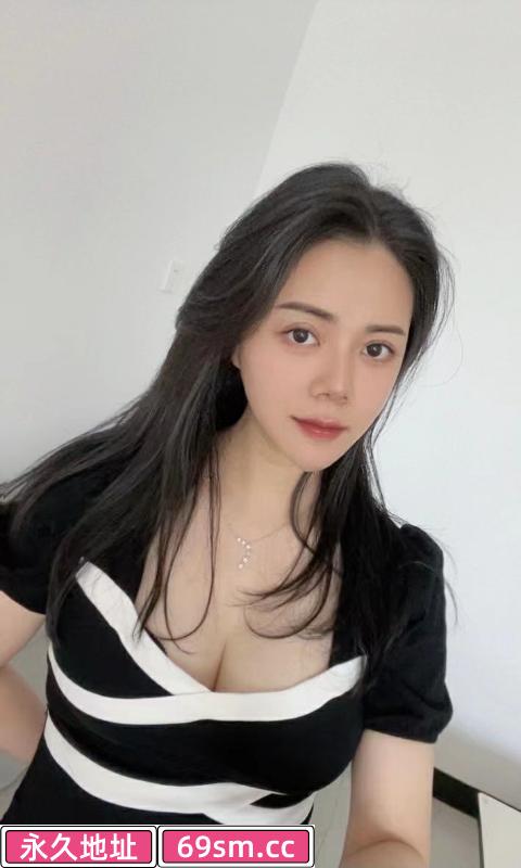 福田大奶美女阿离