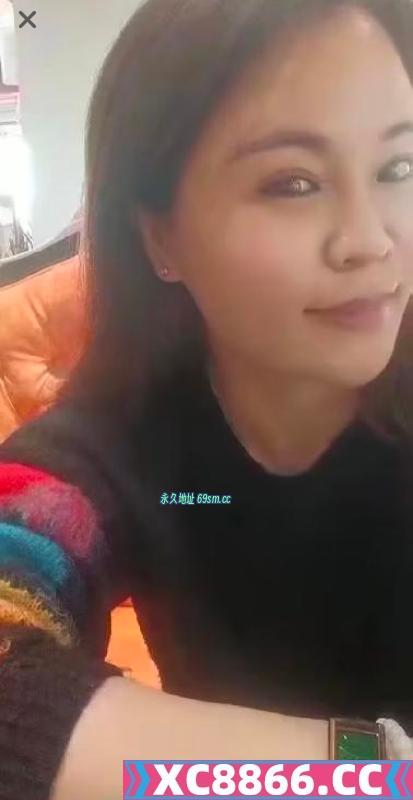 宏伟路喷水少妇