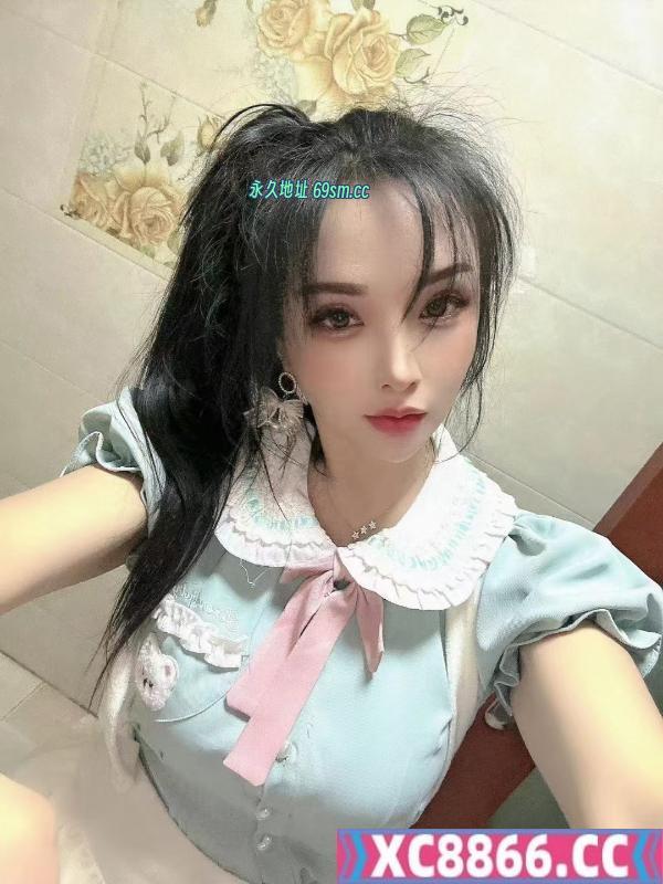 大奶子风骚御姐