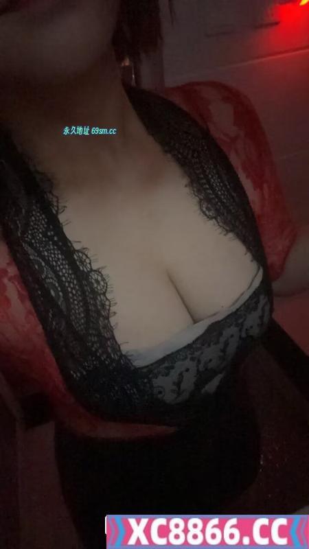 徐东性感大奶媚娘