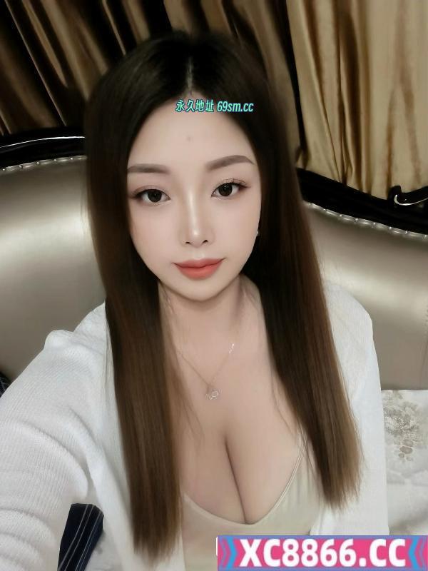 武进大胸小美女