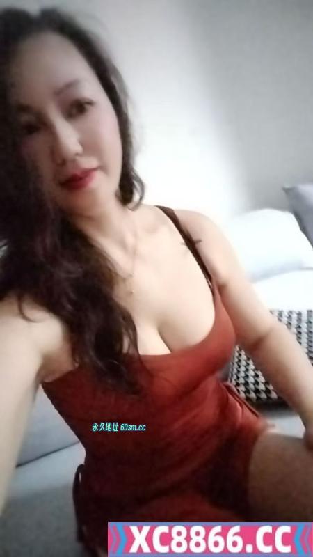 华新街性瘾贱浪御姐