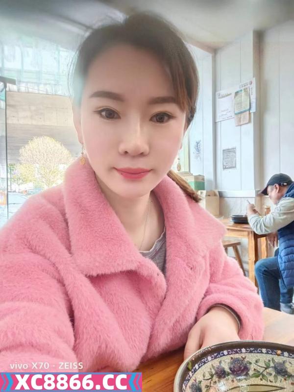 可Wt的三粉少妇