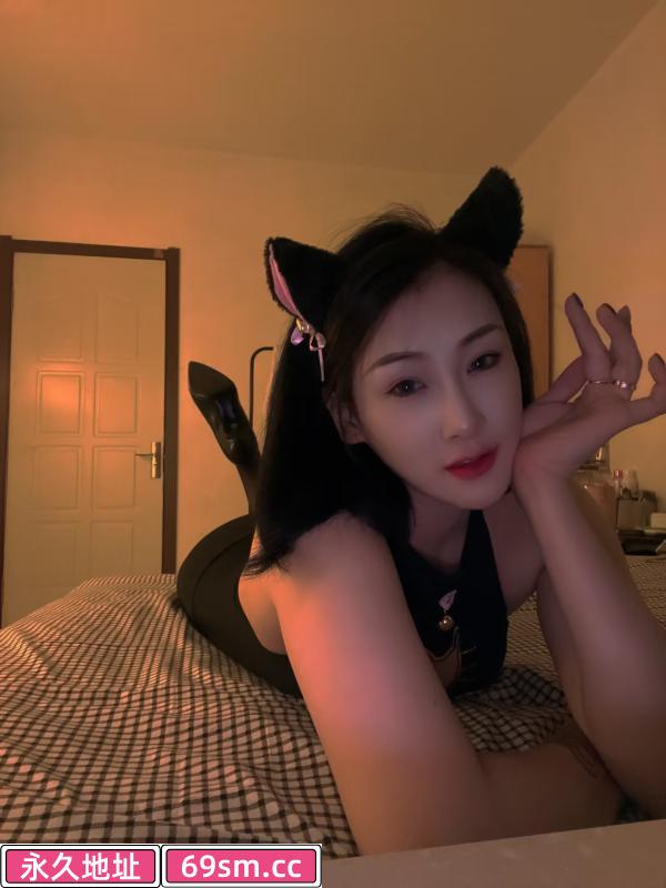 中俄混血丽莎