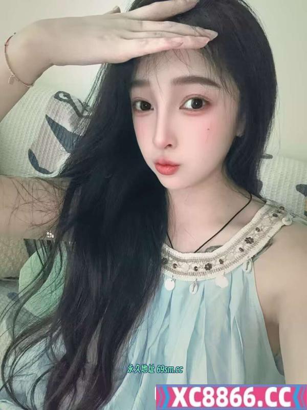 汉口性感大胸嫩妹