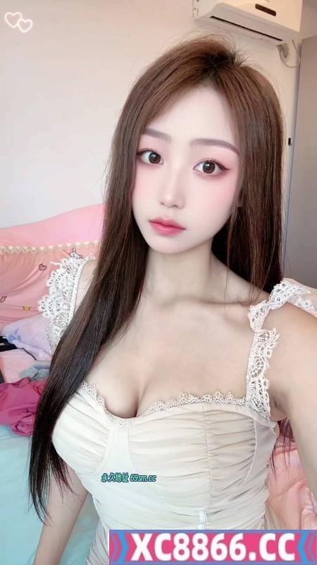美胸服务系老师甜甜