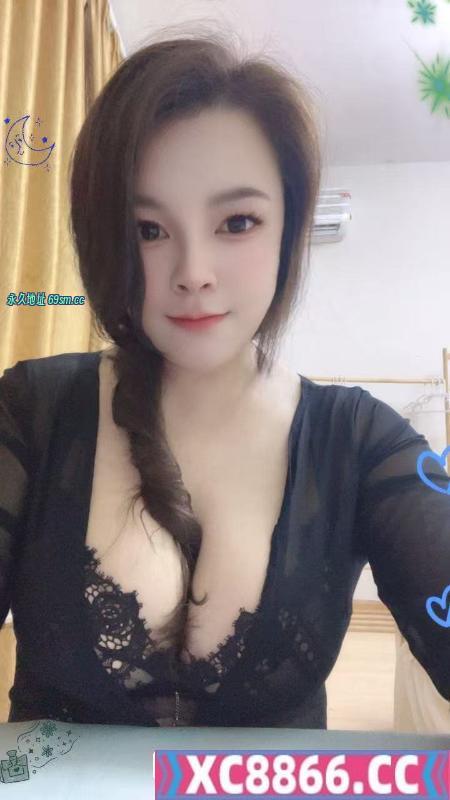 健身小骚妇前凸后翘
