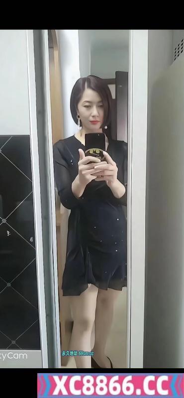劲松短发骚少妇