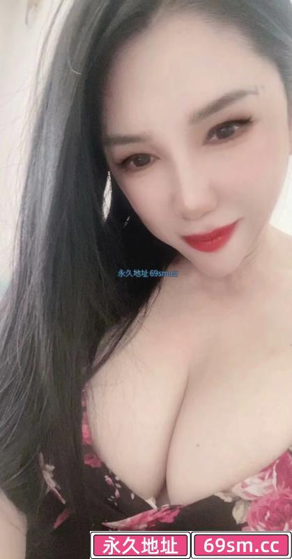 巨乳少妇