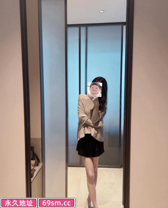 盘亮条顺的小姐姐
