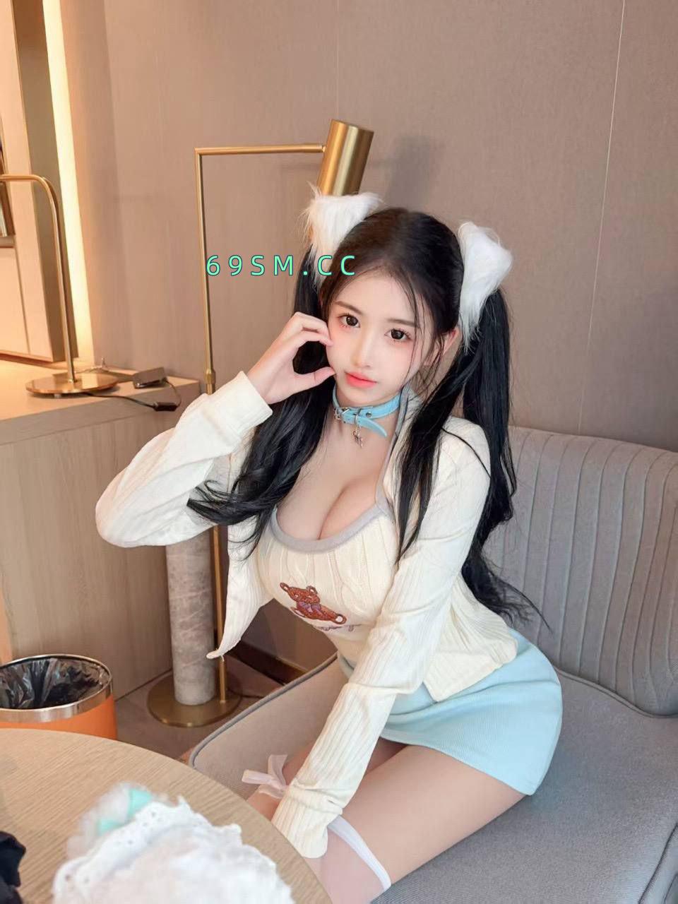 极品爆水妹妹坐着摇
