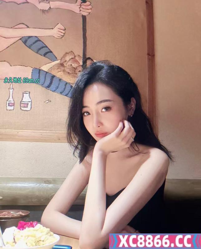 妖艳口爆御姐
