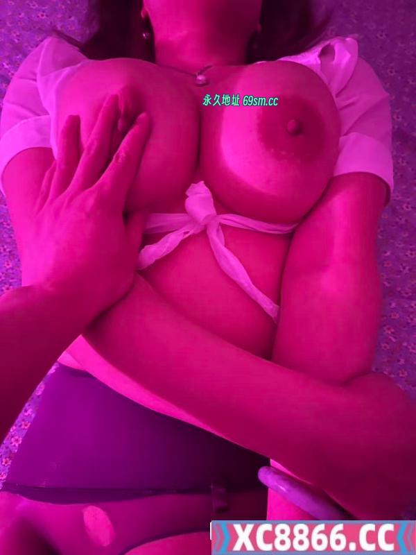 角色扮演波霸肥臀少妇