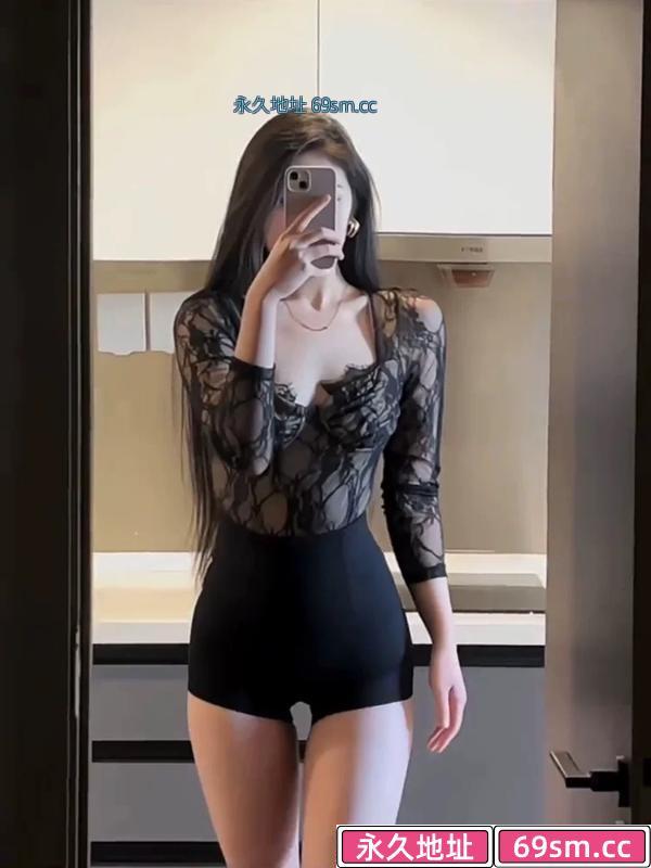 会边控的小姐姐