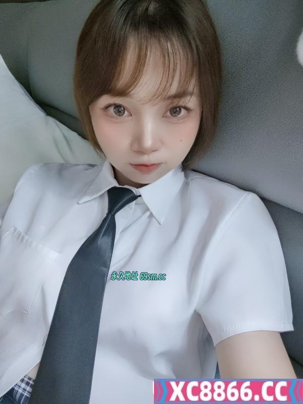 萝莉小妹