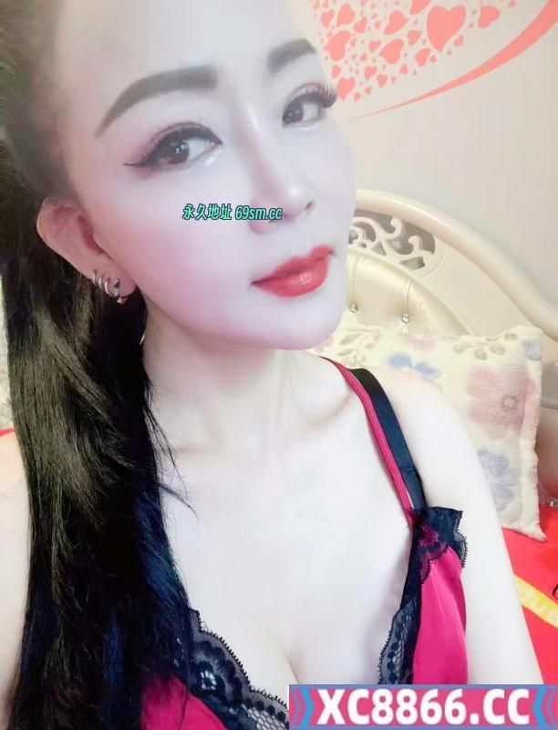 返食M腿御姐沐子